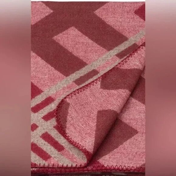 IKEA Throw Blanket "APELVECKMAL" Red / Gray Fleece - Picture 2 of 4